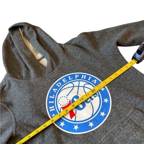 Philadelphia 76ers Gray Hooded Sweatshirt - Picture 6 of 7